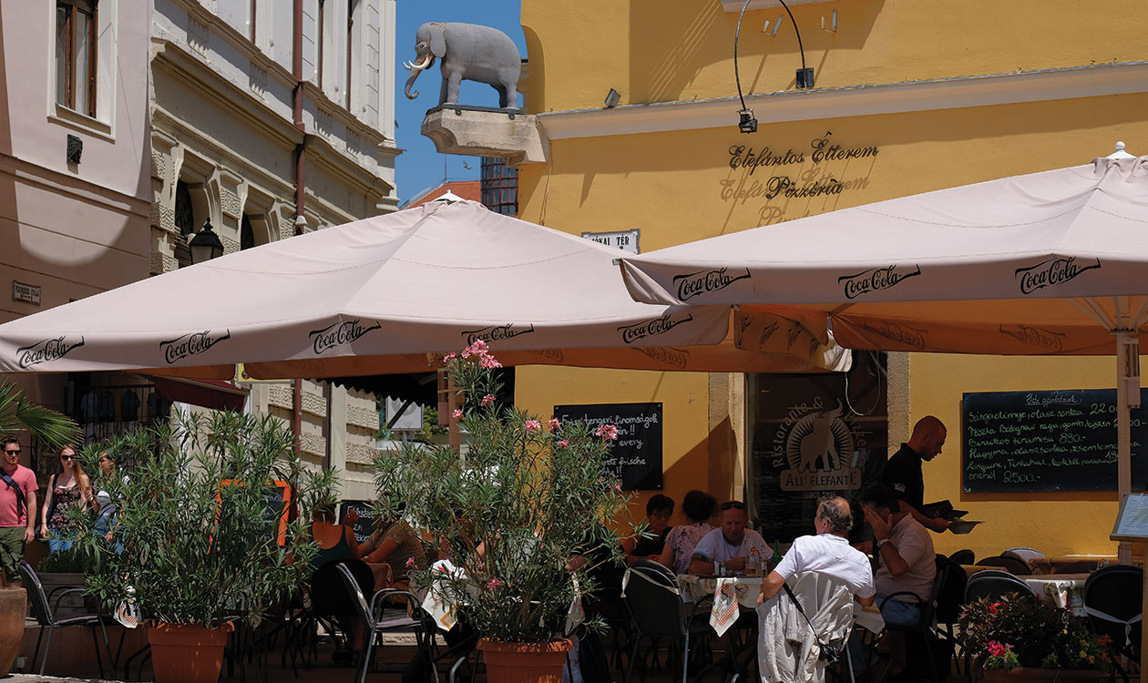 Teszteltük: Elefántos Étterem és Pizzéria